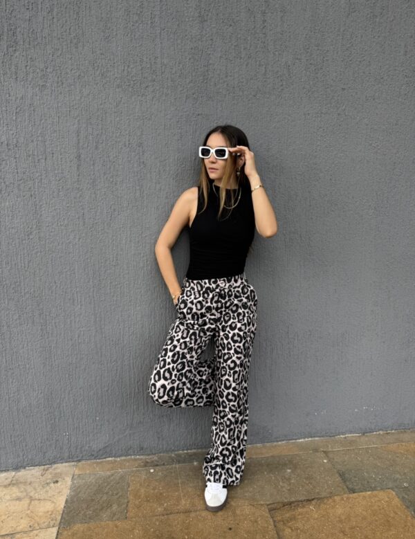 PANTALÓN LEOPARDO GRIS